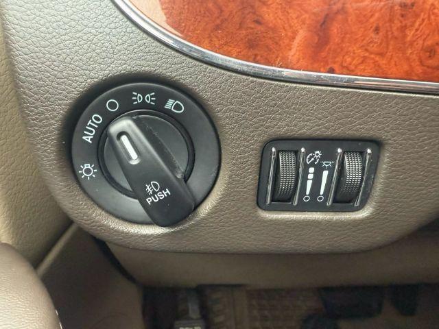 used 2015 Chrysler Town & Country car, priced at $8,999