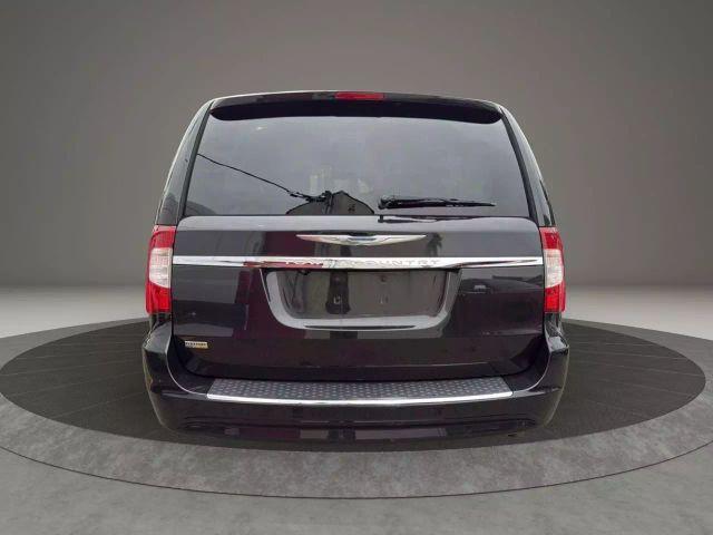 used 2014 Chrysler Town & Country car, priced at $9,899