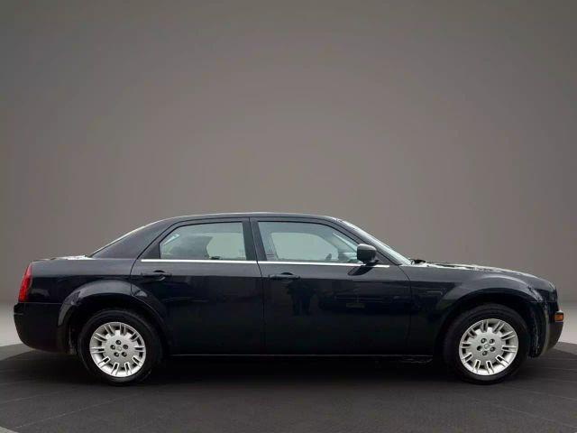 used 2007 Chrysler 300 car, priced at $3,499