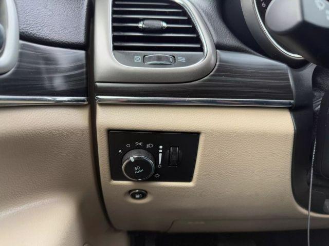 used 2021 Jeep Grand Cherokee car, priced at $13,899