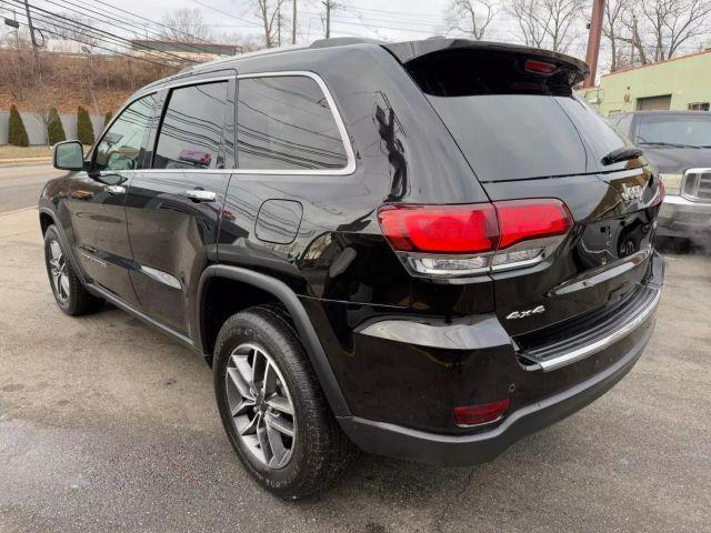 used 2021 Jeep Grand Cherokee car, priced at $17,499