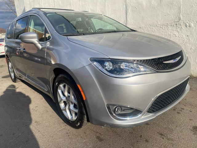 used 2020 Chrysler Pacifica car, priced at $16,999