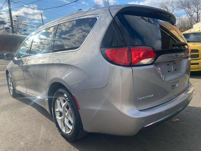 used 2020 Chrysler Pacifica car, priced at $16,999