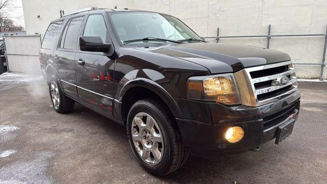 used 2013 Ford Expedition car