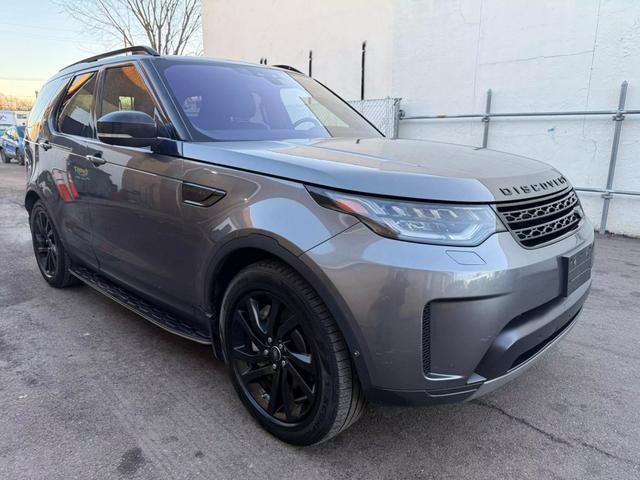 used 2018 Land Rover Discovery car, priced at $17,399