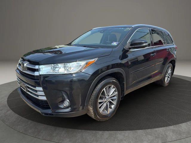 used 2019 Toyota Highlander car, priced at $18,999