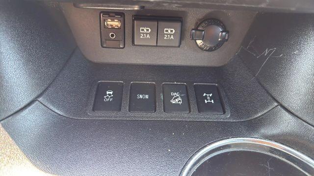 used 2019 Toyota Highlander car, priced at $18,499