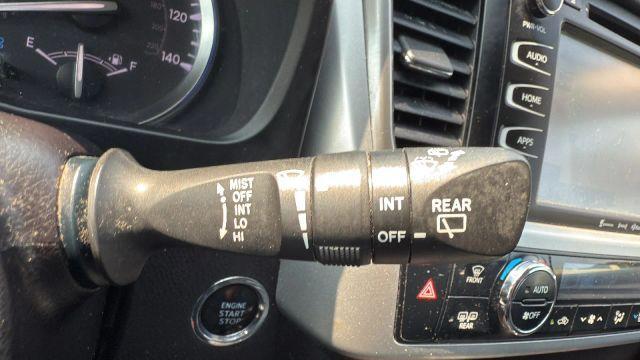 used 2019 Toyota Highlander car, priced at $18,499