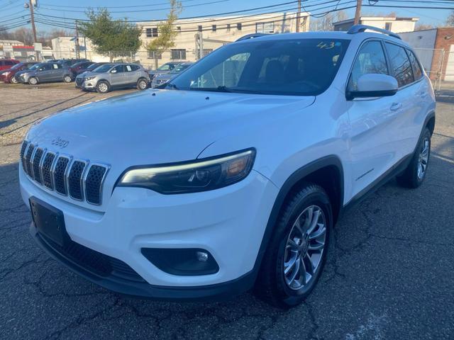 used 2019 Jeep Cherokee car, priced at $12,999