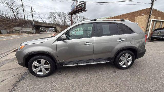 used 2013 Kia Sorento car, priced at $8,999