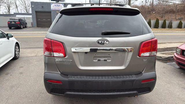 used 2013 Kia Sorento car, priced at $8,999