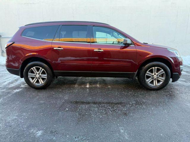 used 2016 Chevrolet Traverse car, priced at $9,499