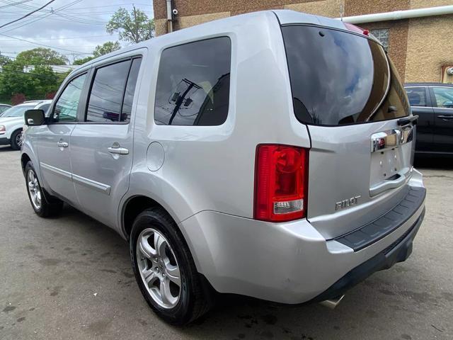 used 2013 Honda Pilot car, priced at $16,299