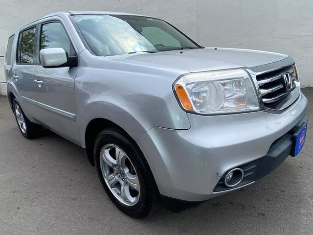 used 2013 Honda Pilot car, priced at $16,299