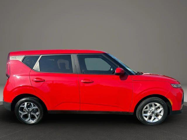 used 2021 Kia Soul car, priced at $10,499