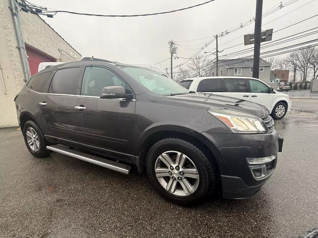 used 2015 Chevrolet Traverse car, priced at $9,799