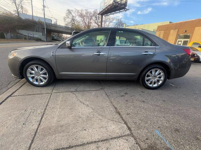 used 2012 Lincoln MKZ car