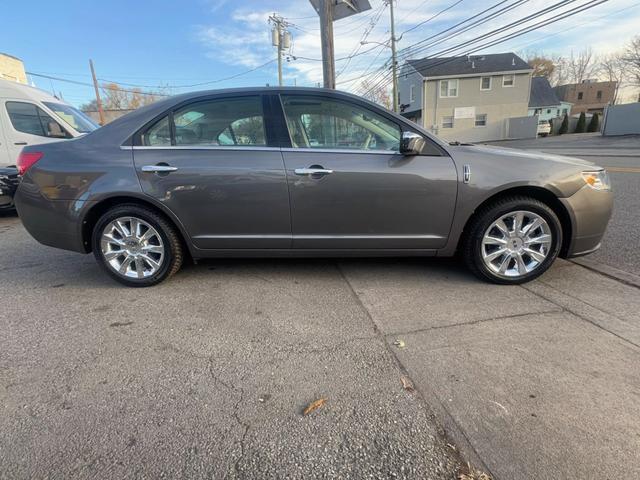 used 2012 Lincoln MKZ car