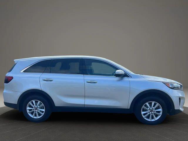 used 2019 Kia Sorento car, priced at $13,999