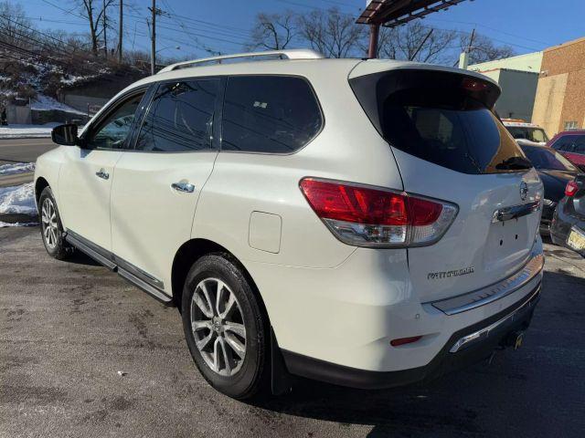 used 2016 Nissan Pathfinder car, priced at $9,999