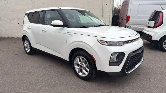 used 2022 Kia Soul car, priced at $12,999