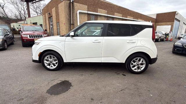 used 2022 Kia Soul car, priced at $12,999