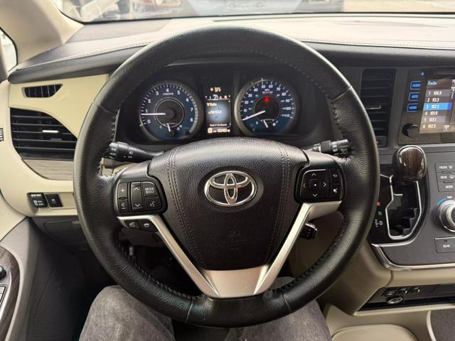 used 2015 Toyota Sienna car