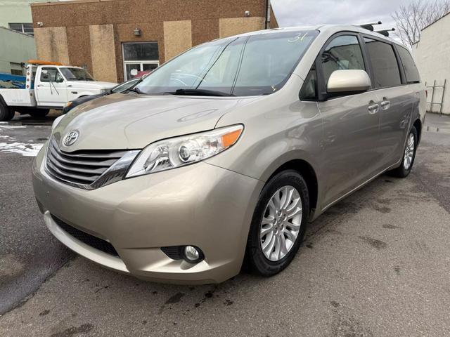 used 2015 Toyota Sienna car