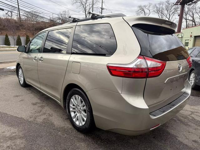 used 2015 Toyota Sienna car