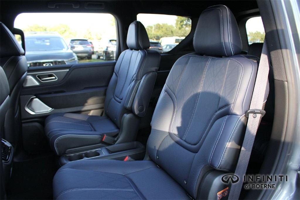 new 2026 INFINITI QX80 car, priced at $107,225