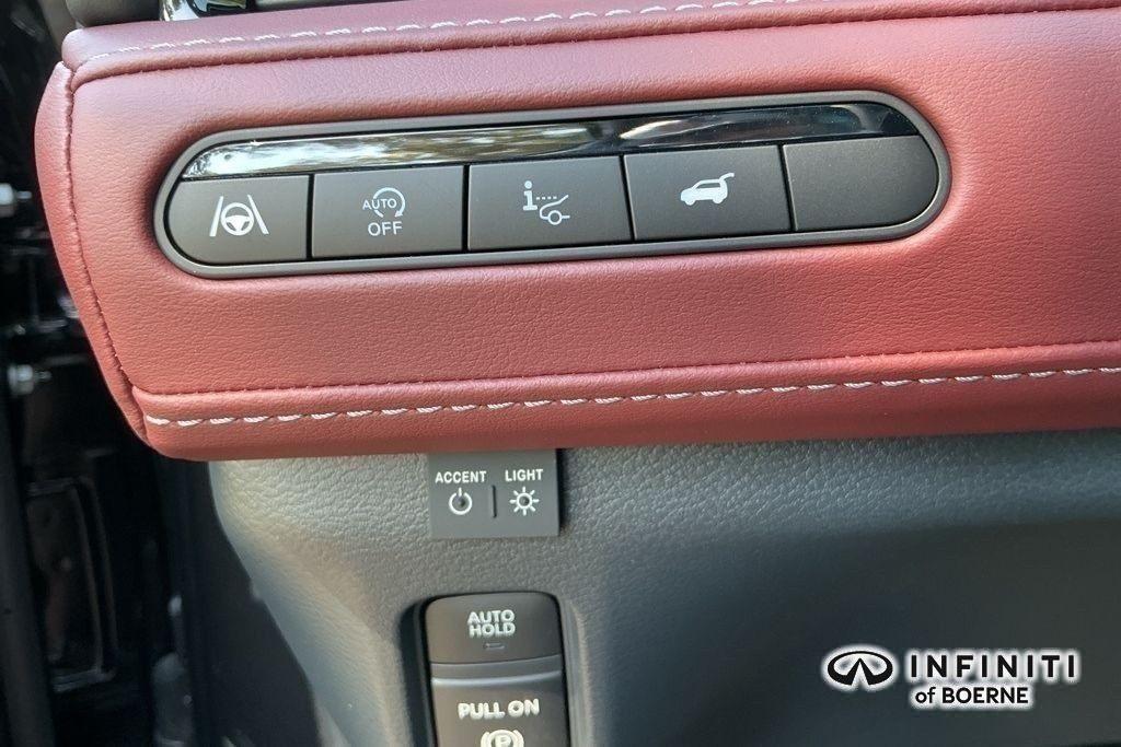 new 2026 INFINITI QX80 car, priced at $110,775