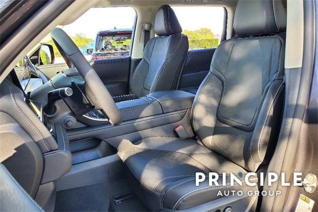 new 2025 INFINITI QX80 car, priced at $87,795