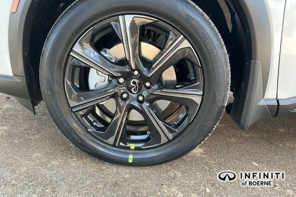 new 2026 INFINITI QX60 car, priced at $66,195