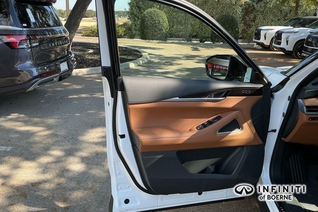 new 2026 INFINITI QX60 car, priced at $66,195