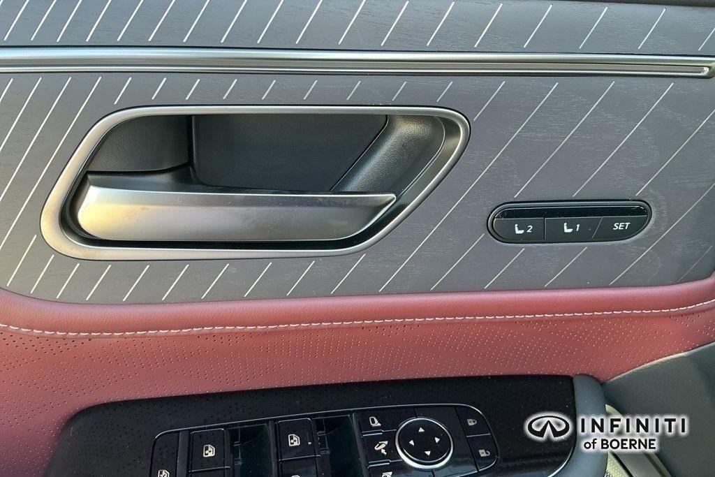 new 2026 INFINITI QX80 car, priced at $110,920