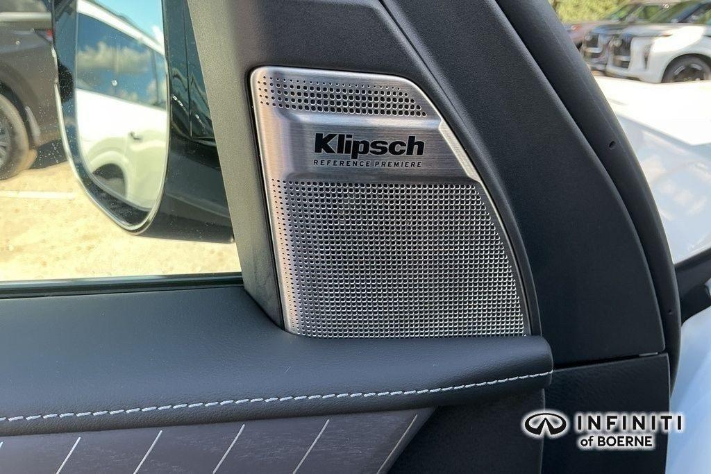 new 2026 INFINITI QX80 car, priced at $110,920