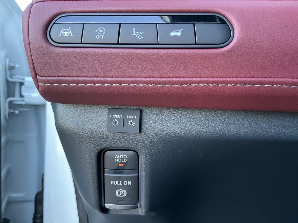 new 2026 INFINITI QX80 car, priced at $111,980