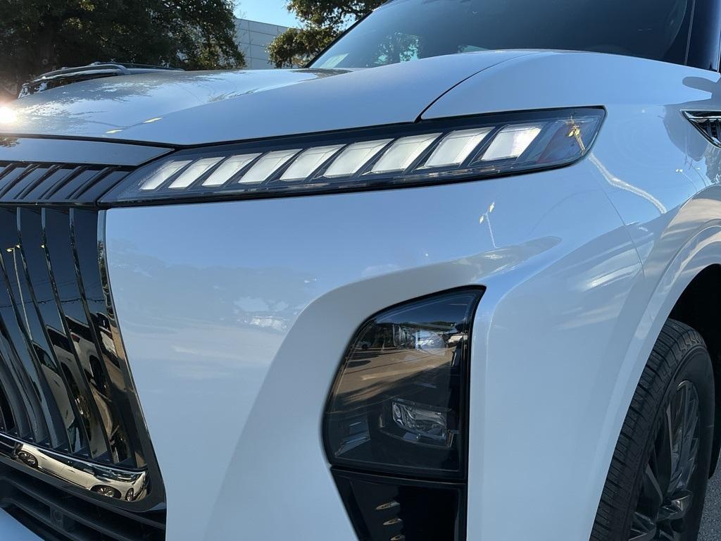 new 2026 INFINITI QX80 car, priced at $111,980