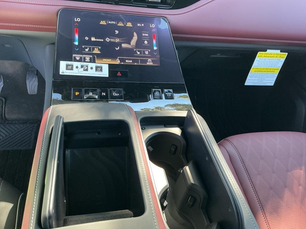 new 2026 INFINITI QX80 car, priced at $110,920