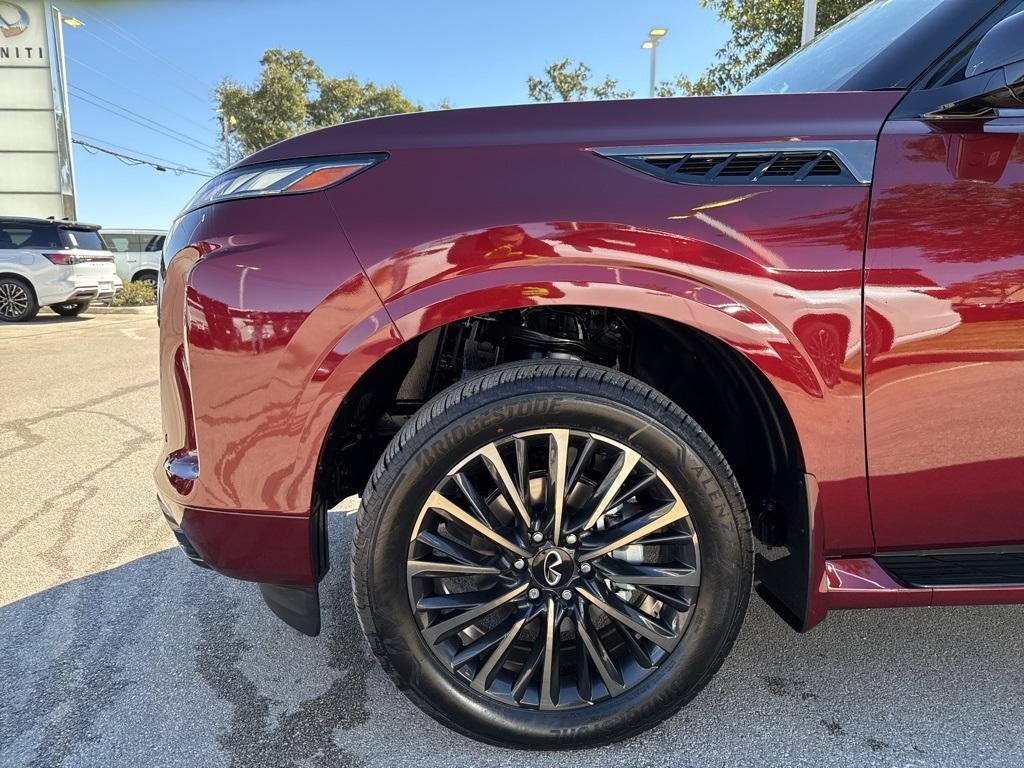 new 2026 INFINITI QX80 car, priced at $111,775