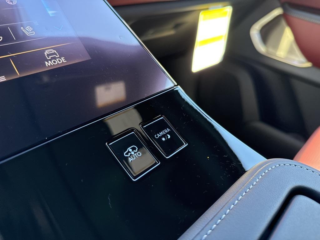 new 2026 INFINITI QX80 car, priced at $111,775