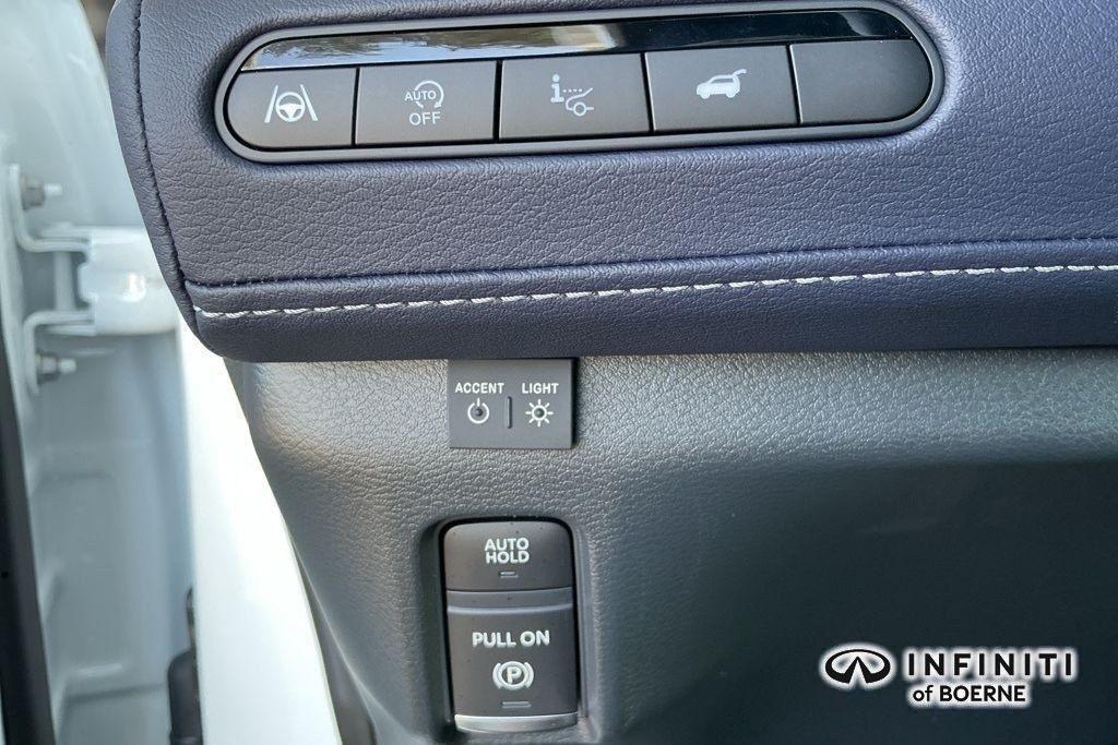 new 2026 INFINITI QX80 car, priced at $98,585