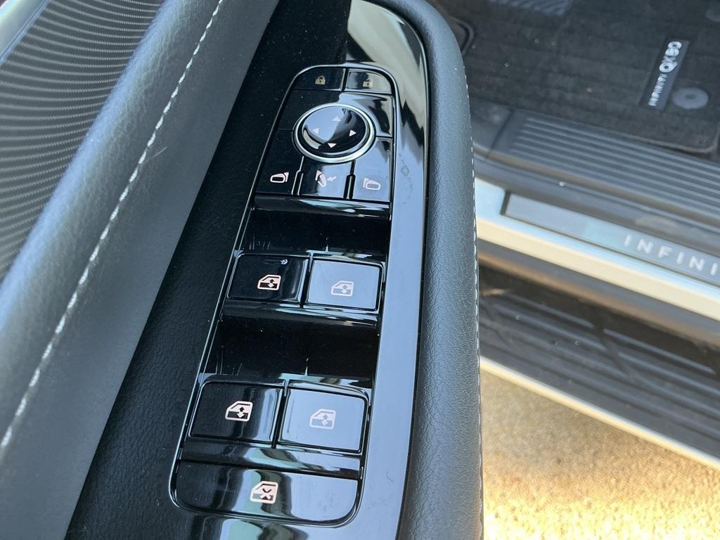 new 2026 INFINITI QX80 car, priced at $92,540