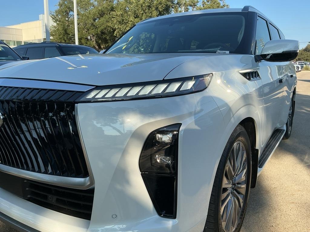 new 2026 INFINITI QX80 car, priced at $92,540