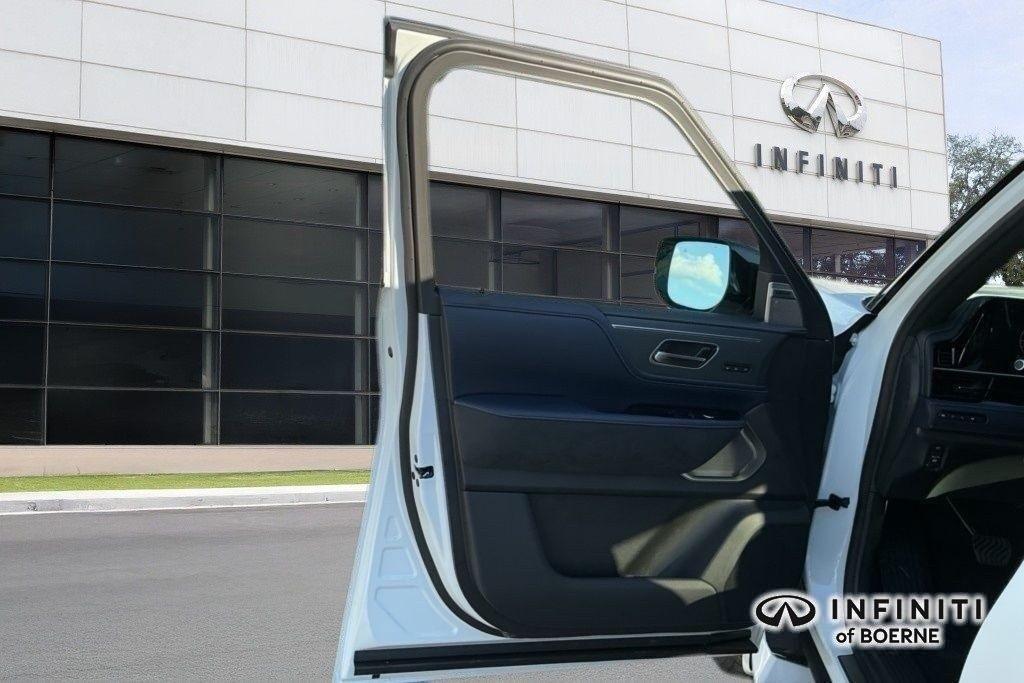 new 2026 INFINITI QX80 car, priced at $95,379