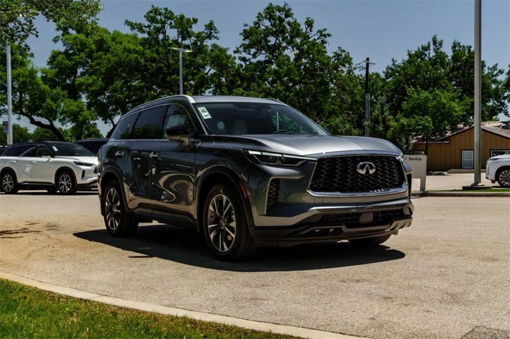 used 2025 INFINITI QX60 car, priced at $46,259
