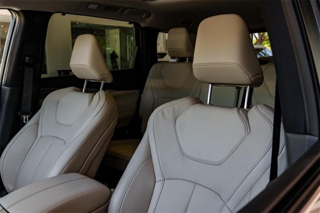 used 2025 INFINITI QX60 car, priced at $46,259