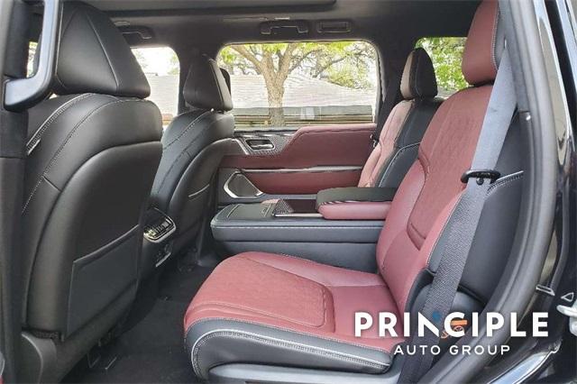 new 2025 INFINITI QX80 car, priced at $109,590