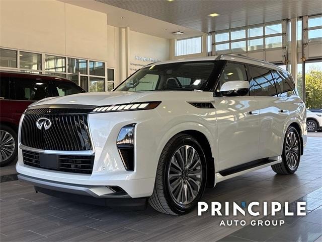 new 2025 INFINITI QX80 car, priced at $102,135