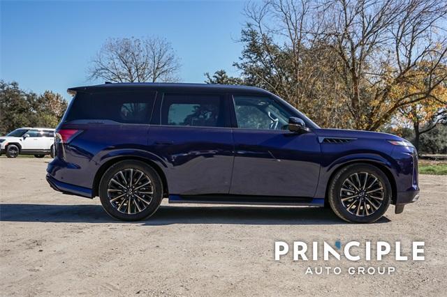 new 2025 INFINITI QX80 car, priced at $109,590